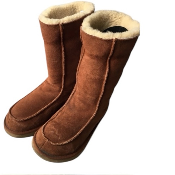 UGG Downtown Suede Fur Lined Boots - Picture 15 of 16